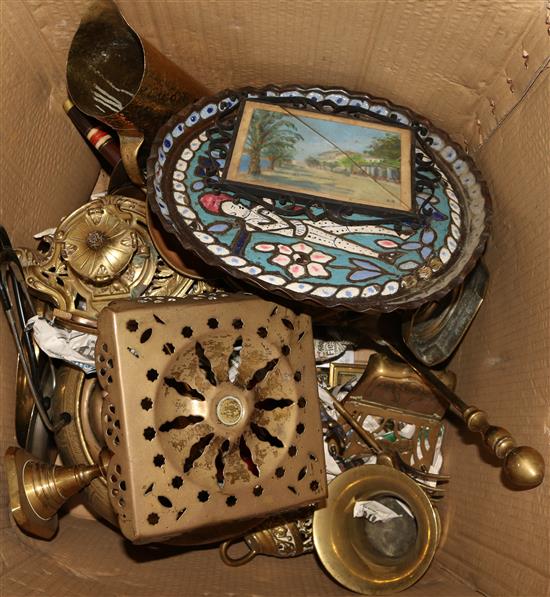 Assorted metalware